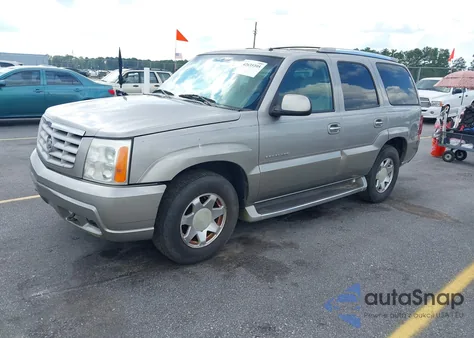 2002 Cadillac Escalade Standard from USA, damaged, VIN 1GYEC63T12R221329